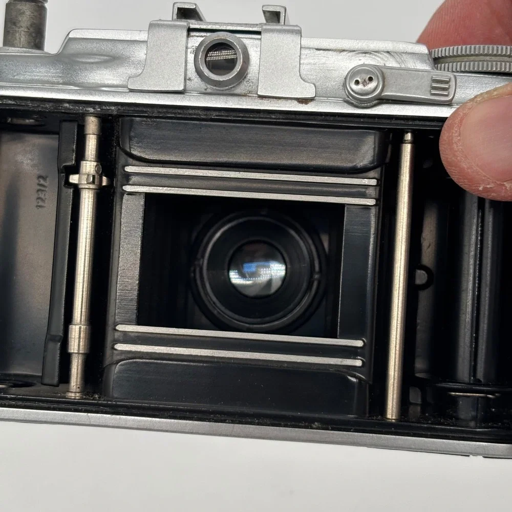 Voigtlander Vito II Folding 35mm Film Camera Color-Skopar 50mm f/3.5 Prontor-SV